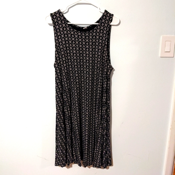 Old Navy Black Geo Jersey-Knit Sleeveless Swing Dress Size XL - Picture 1 of 8